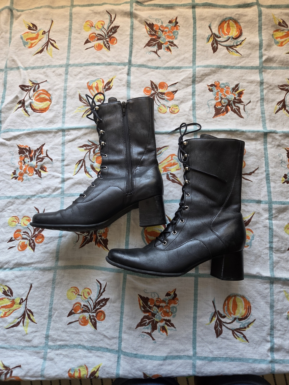 Naturalizer Black Lace-Up Mid-Calf Block Heel Boots